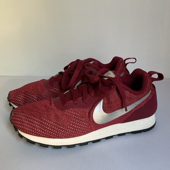 Nike MD Runner 2 Burgundy Red Retro Running Shoes Women’s 6.5 EUR 39 Sneakers - Picture 2 of 9